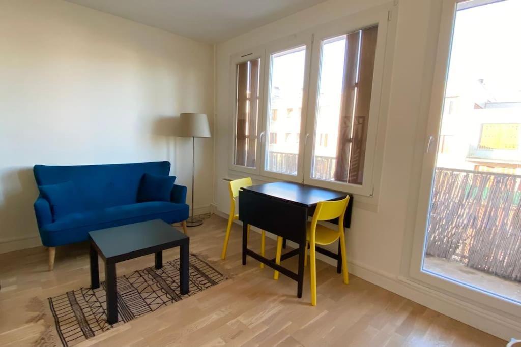 Beau Studio Cosy Et Calme - Face A La Gare De Rosny-Sous-Bois - 20Mn De Paris Et Disneyland Exterior photo